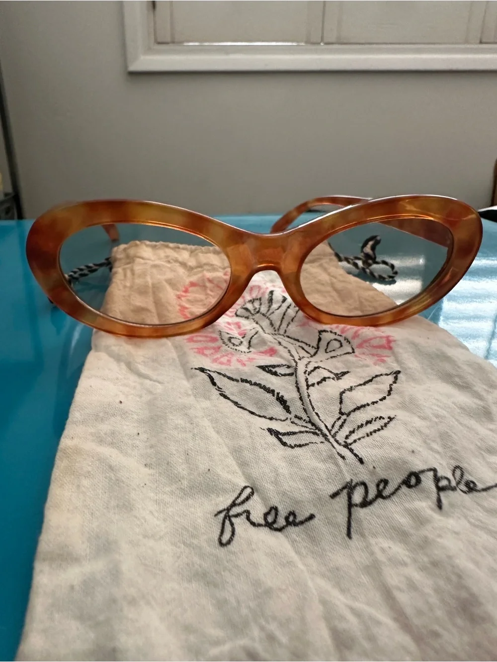 Free People Tortoiseshell Sunglasses - Amber Brown